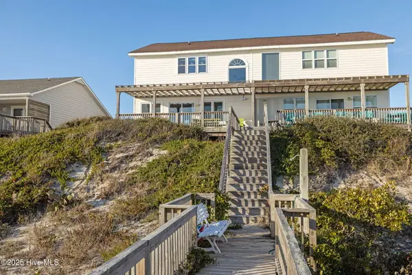 7121 Ocean Drive #West, Emerald Isle, NC 28594