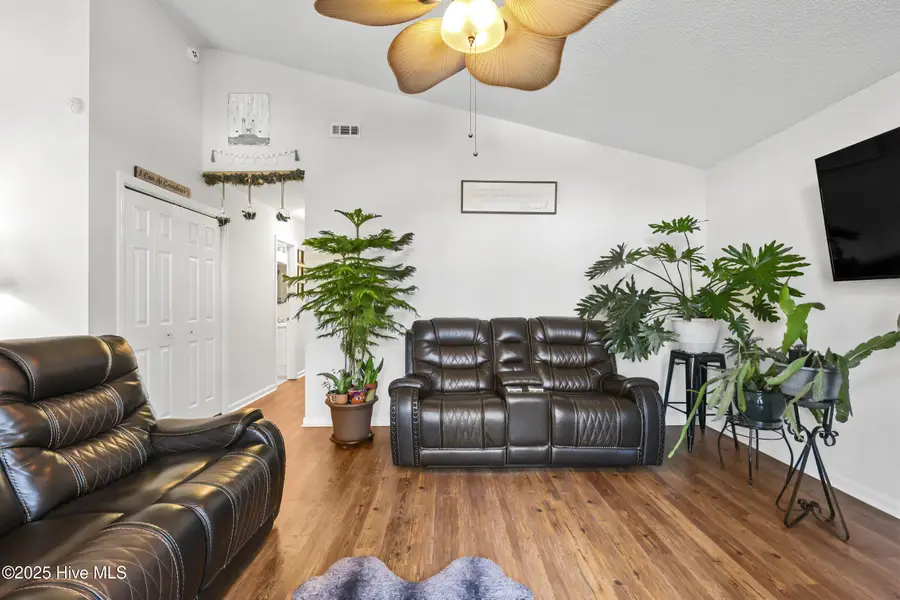 528 Brewster Lane, Wilmington, NC 28412 - Image #3