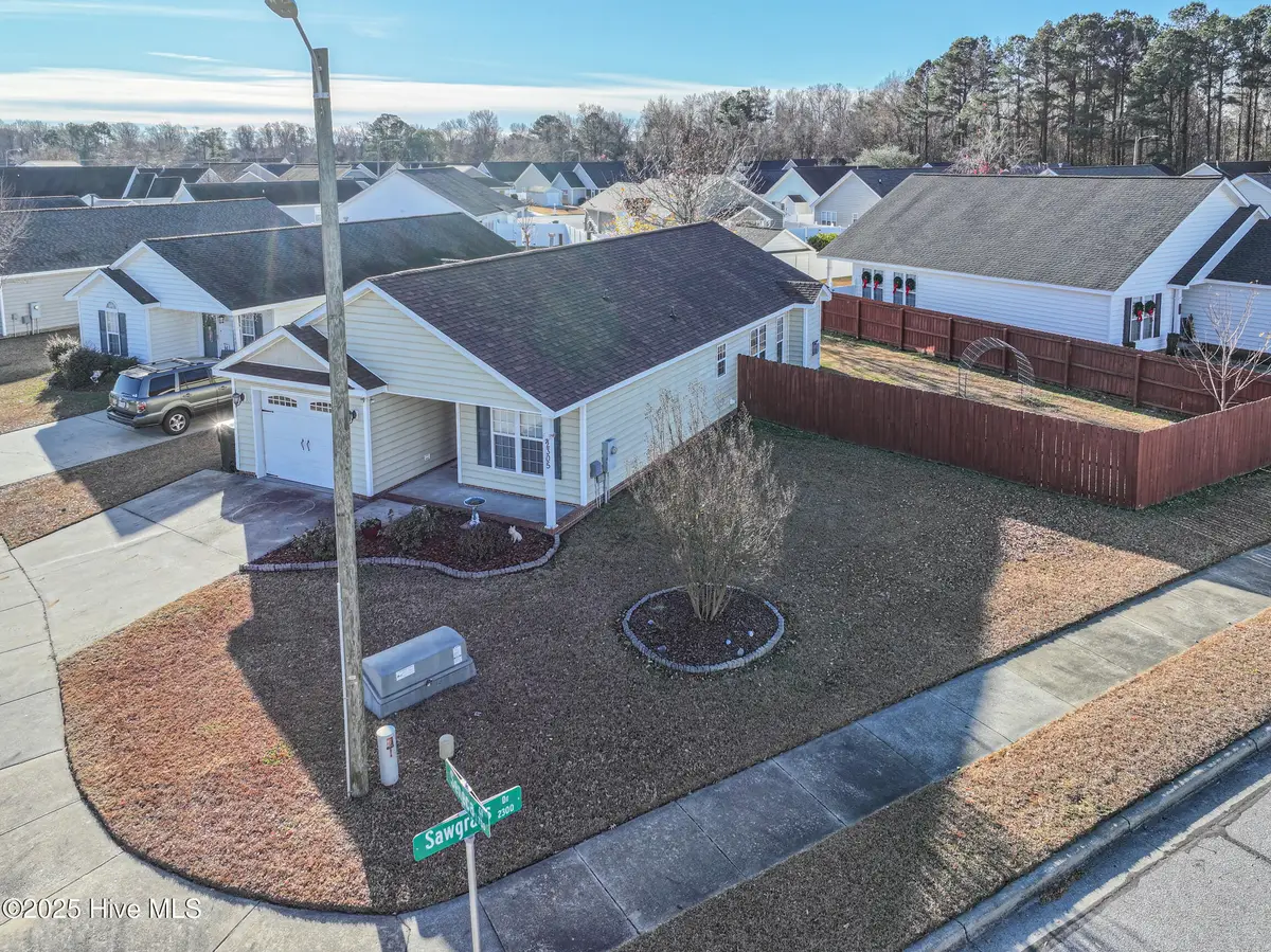 2305 Sawgrass Drive, Winterville, NC 28590 - Image #1