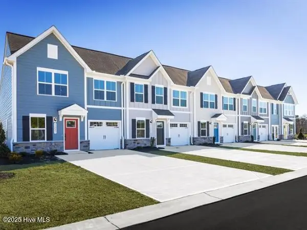 2030 Parow Lane Nw #F, Calabash, NC 28467