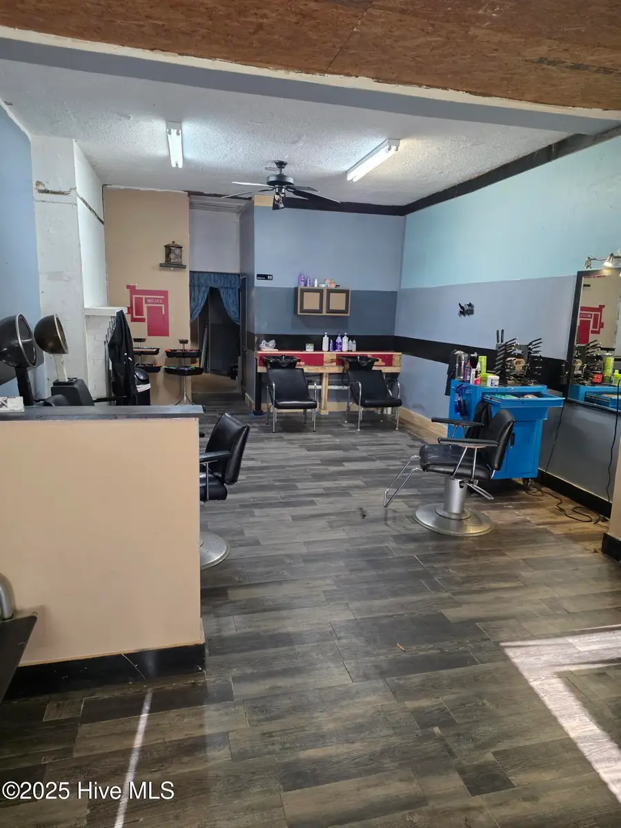 1102 Dickinson Avenue, Greenville, NC 27834 - Image #3