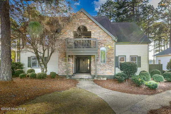 50 Cochrane Castle Circle, Pinehurst, NC 28374