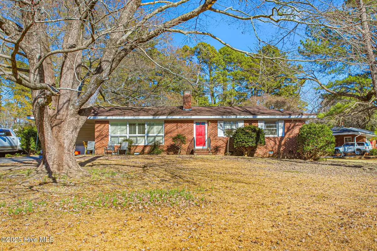 5101 Stockton Drive, Raleigh, NC 27606 - Image #1