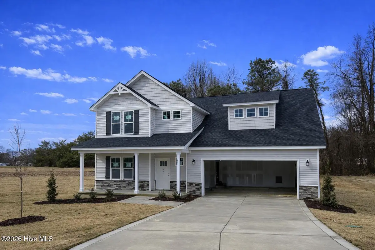 201 Tuskeegee Drive, Smithfield, NC 27577 - #1