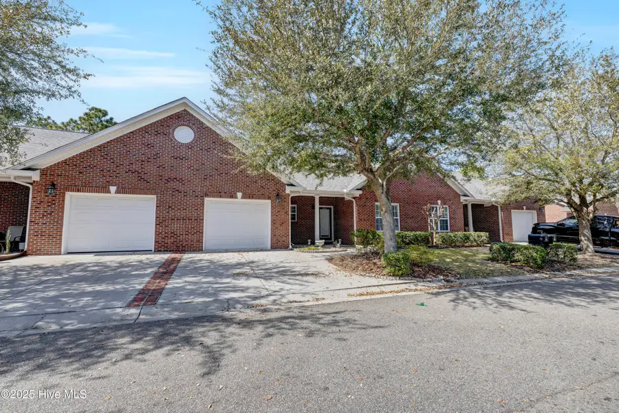 6034 Banded Tulip Drive, Wilmington, NC 28412 - Image #2