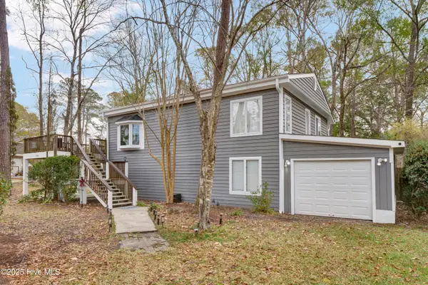 1755 E Wilmington Street Ext, Burgaw, NC 28425