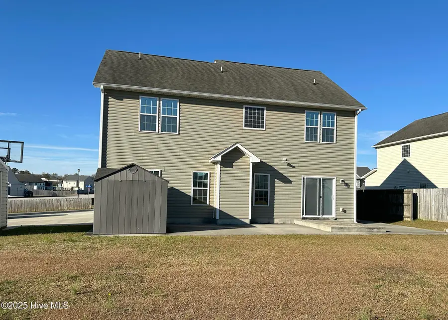 302 Esquire Drive, Richlands, NC 28574 - Image #2