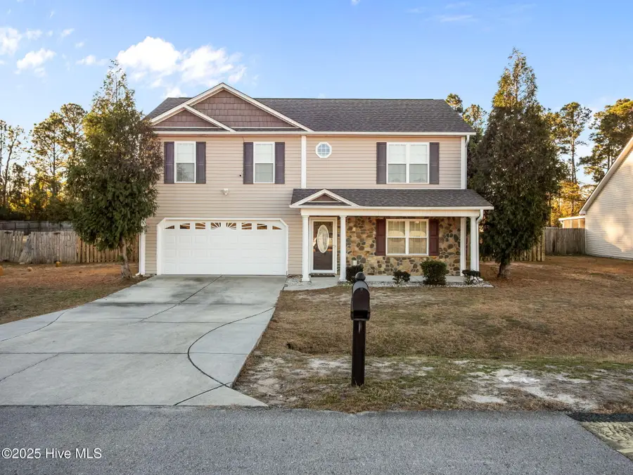513 Aberdineshire Court, Hubert, NC 28539 - Image #2