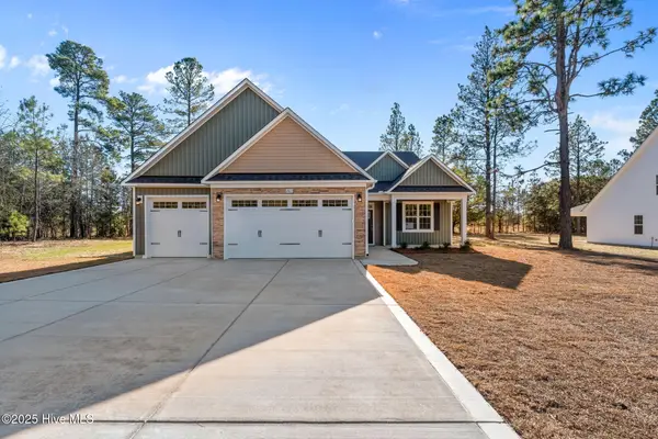 261 Twisted Pine Drive, Aberdeen, NC 28315