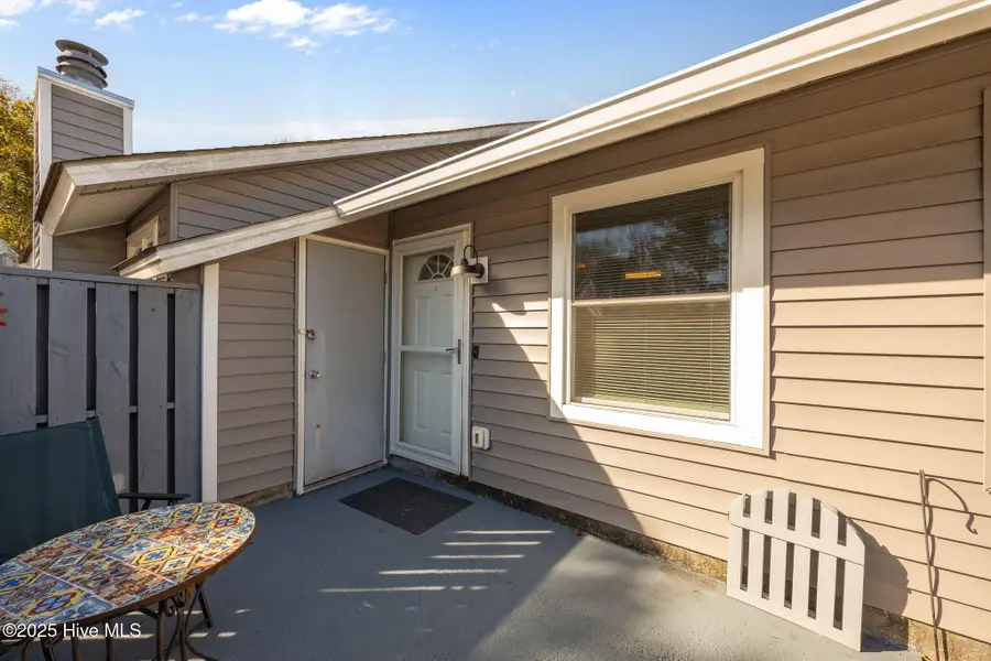 9b Mulberry Lane, New Bern, NC 28562 - Image #2