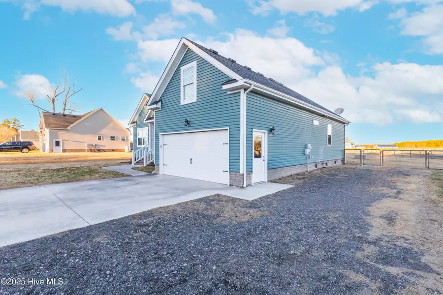 575 NW Backwoods Road, Moyock, NC 27958 - Image #2