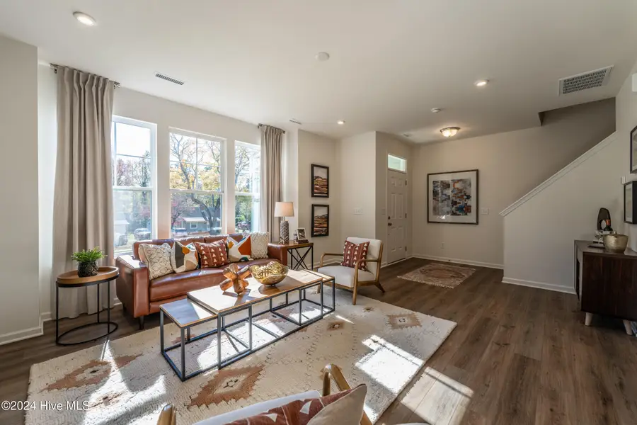 1421 Goldsboro Avenue, Sanford, NC 27330 - Image #3