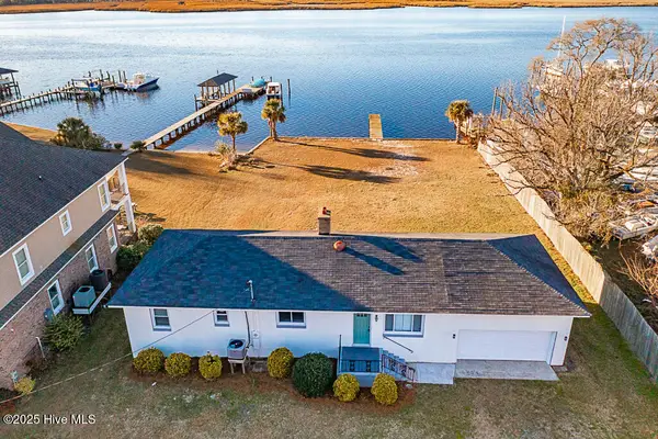 304 Madam Moores Lane, New Bern, NC 28562