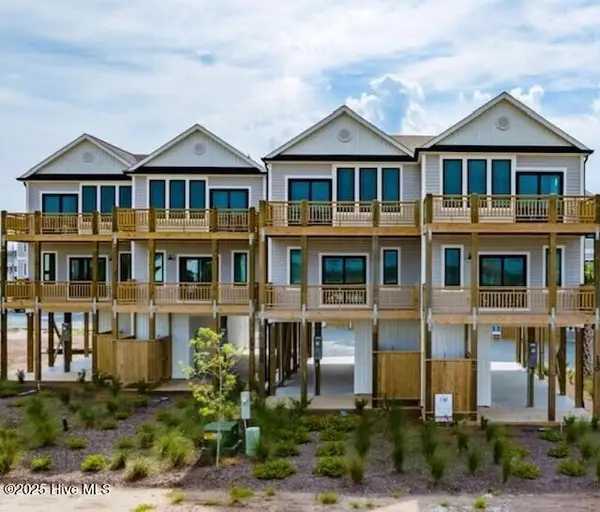 126 Shell Road, Surf City, NC 28445