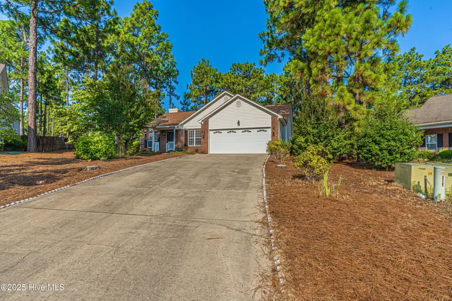 8 White Court, Pinehurst, NC 28374 - Image #2