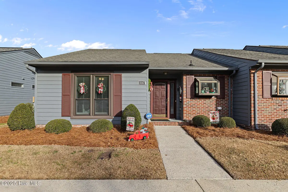 3147 Fox Run Drive, Kinston, NC 28504 - Image #1