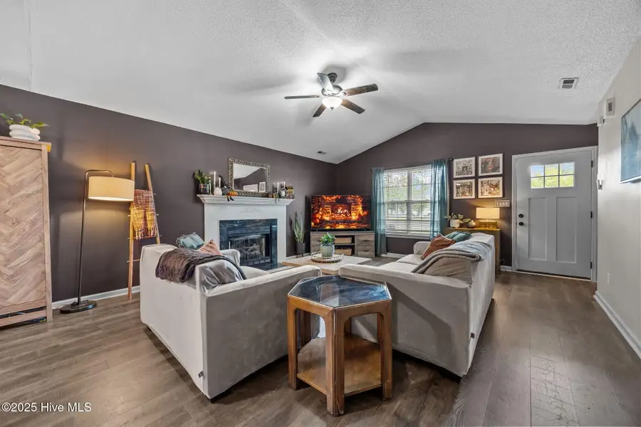 218 Palamino Trail, Jacksonville, NC 28546 - Image #2