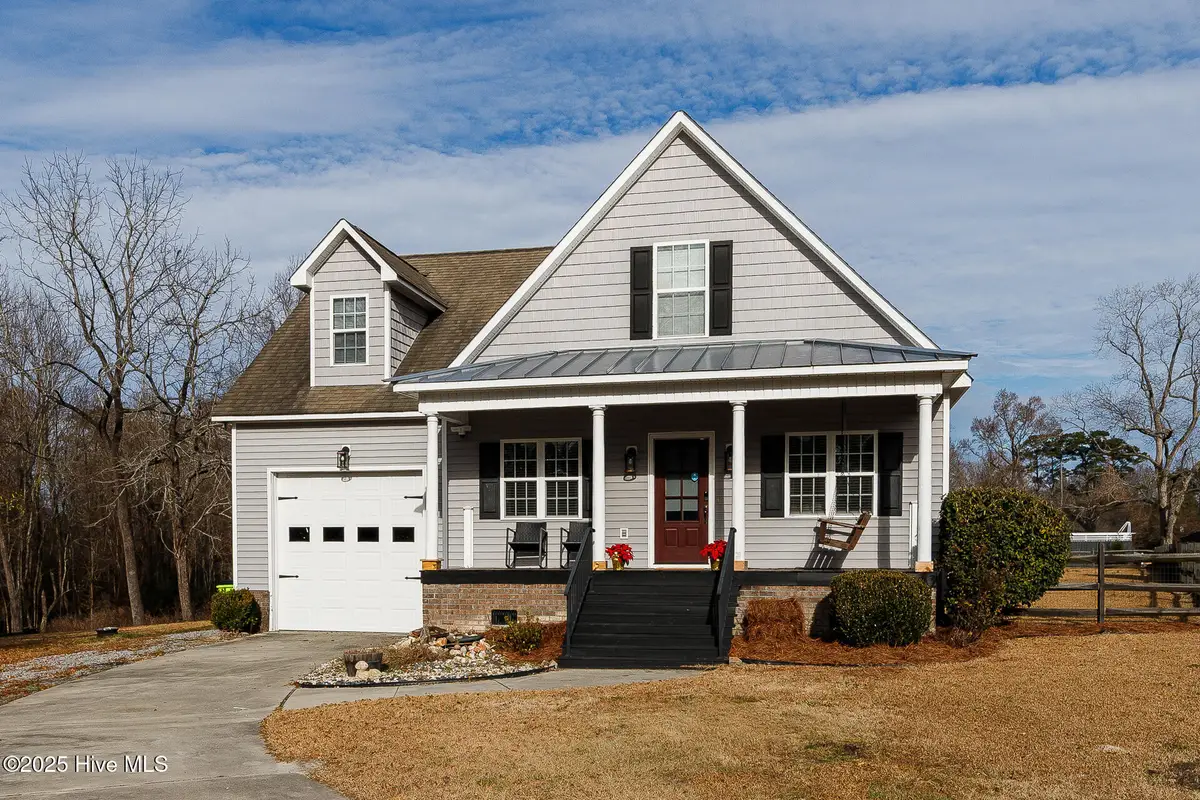 224 Pecan Grove Court, New Bern, NC 28562 - Image #1