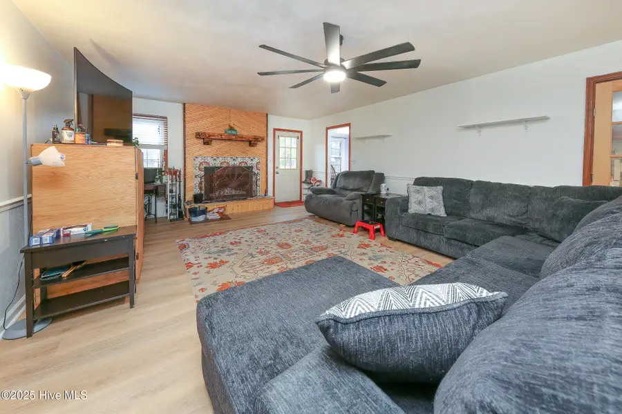 115 E White Pine Drive, Moyock, NC 27958 - Image #2