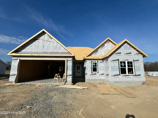 311 Creeks Edge Drive, Pikeville, NC 27863