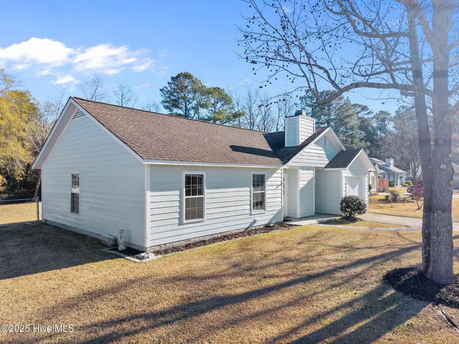 201 Meadow Lane, Jacksonville, NC 28546 - Image #3