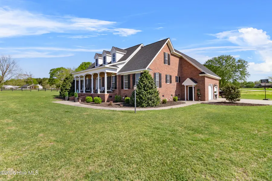 103 Arabian Circle, Beulaville, NC 28518 - Image #2