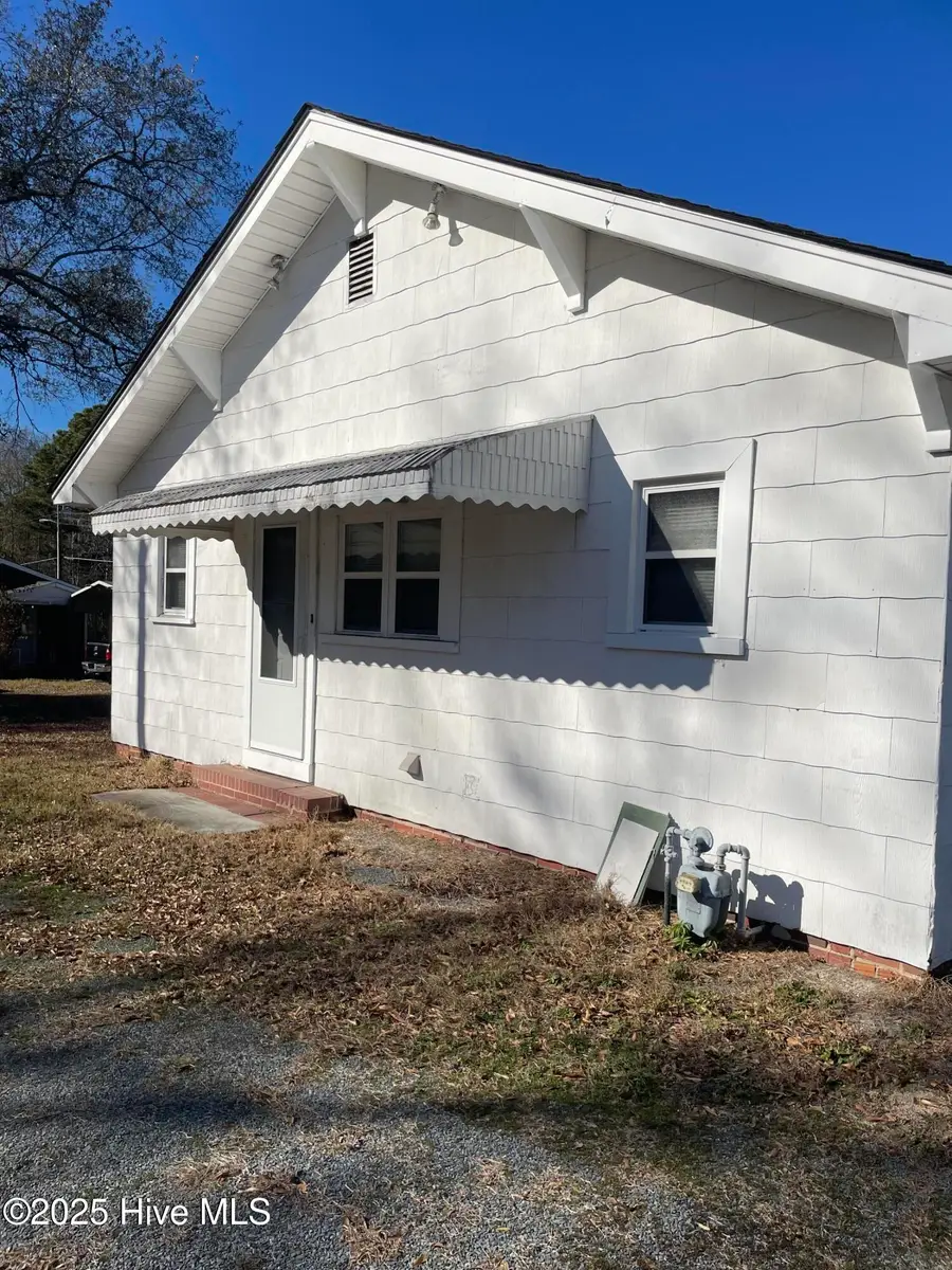 199 Hannah Pickett Avenue, Rockingham, NC 28379 - Image #3