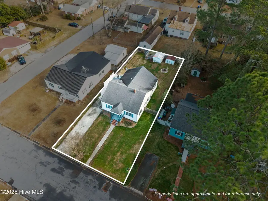 916 N Pembroke Avenue N, Ahoskie, NC 27910 - Image #2