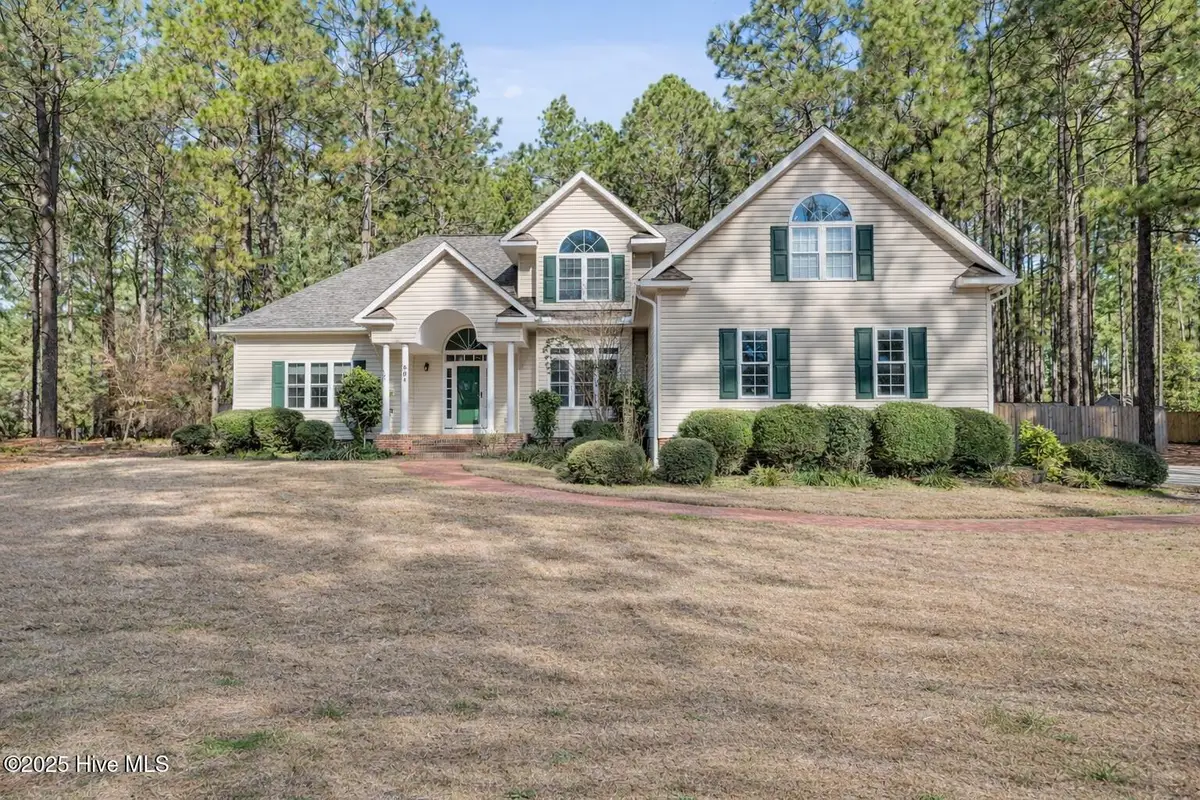 604 Wildwood Road, Aberdeen, NC 28315 - Image #1