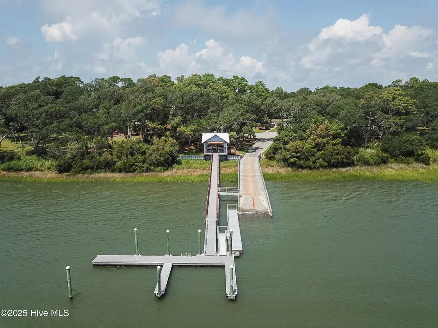 1872 Healing Water Lane Sw, Supply, NC 28462 - Image #3