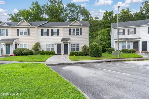 338 Bracken Place, Jacksonville, NC 28540