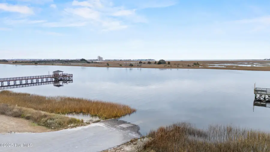 410 Water Oak Wynd Sw, Sunset Beach, NC 28468 - Image #2