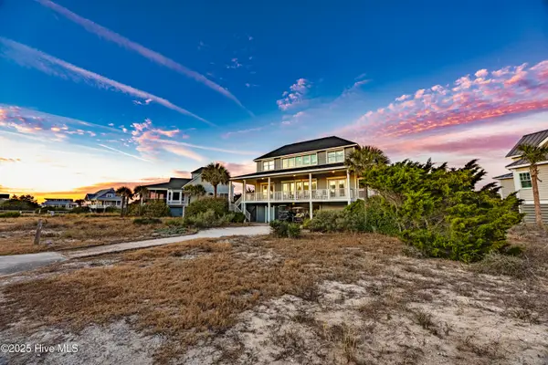 9 Peppervine Trail, Bald Head Island, NC 28461