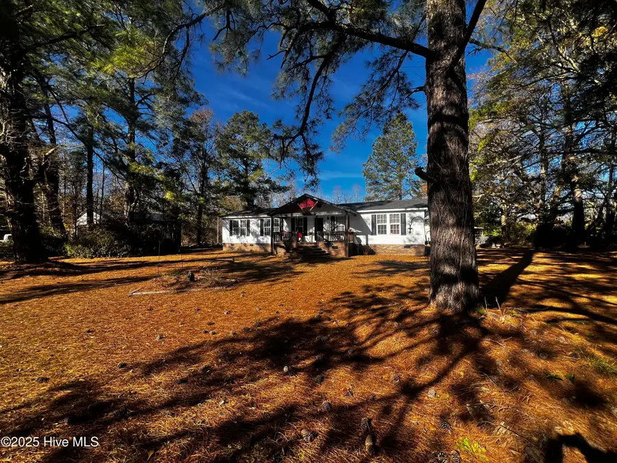 688 Georgia Pacific Road, Whiteville, NC 28472 - Image #3