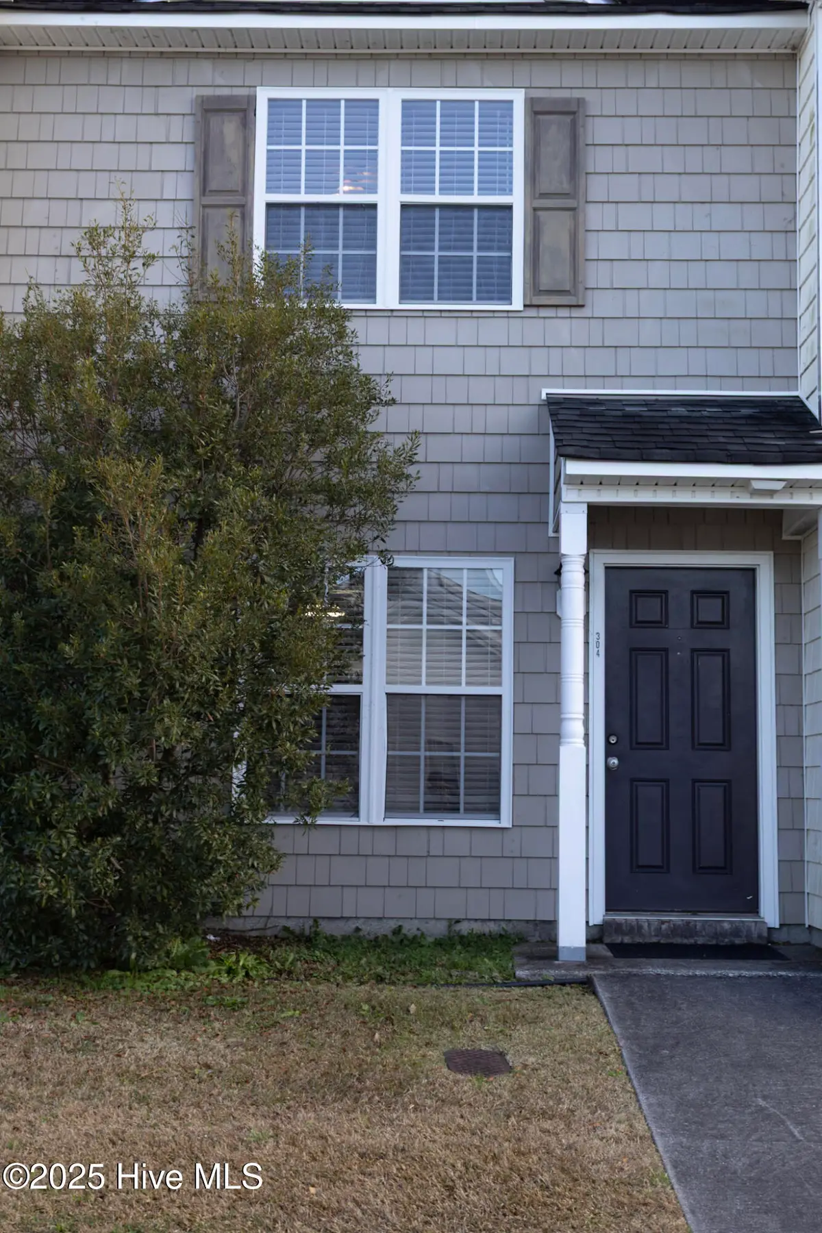 304 Streamwood Drive, Jacksonville, NC 28546 - Image #1