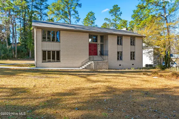 1431 Cumberland Circle, Rockingham, NC 28379