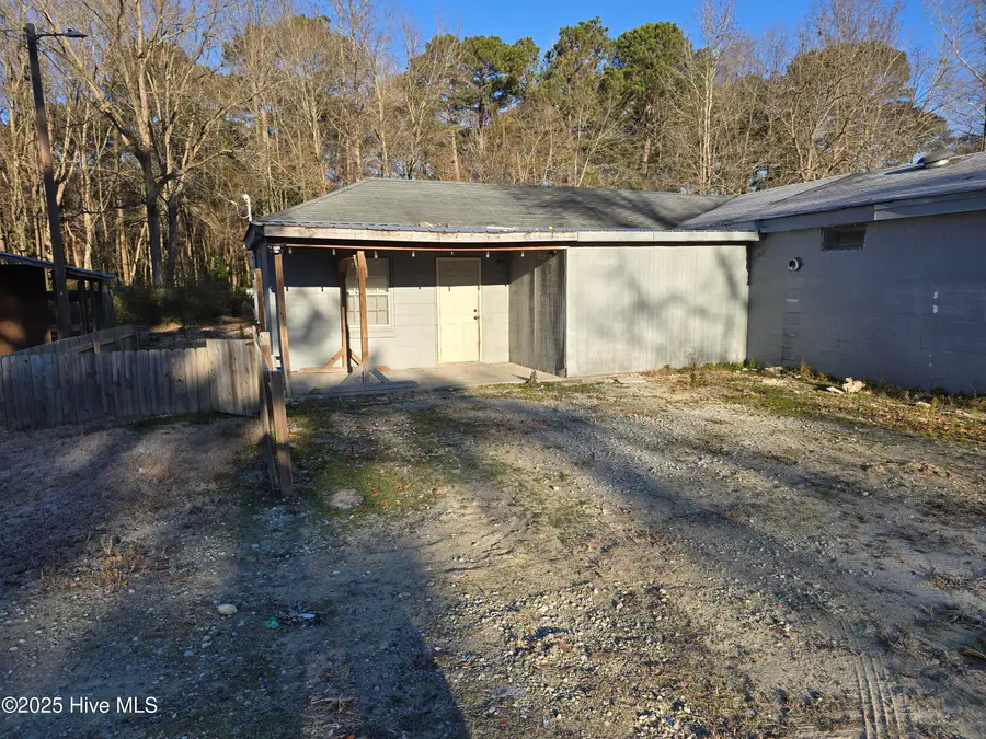 441 Wagon Ford Road, Beulaville, NC 28518 - Image #2