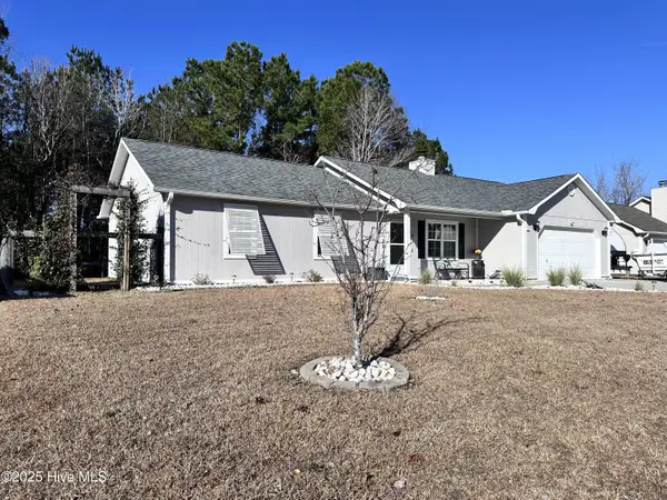 114 Foxlair Drive, Hubert, NC 28539