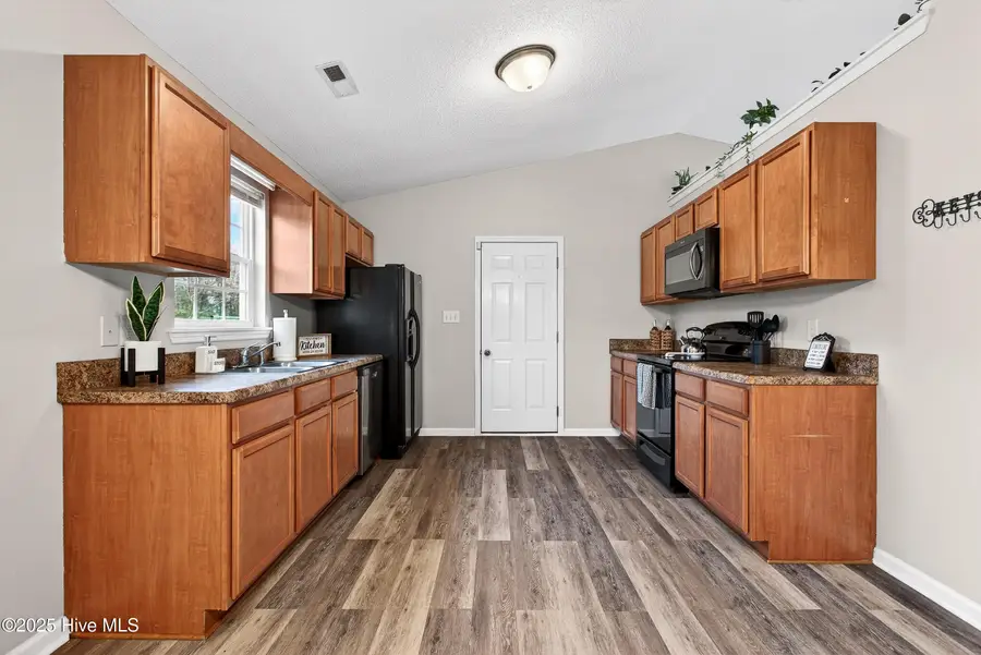 118 Burrell Lane, Richlands, NC 28574 - Image #3