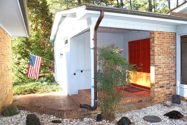 36 Birdie Drive, Whispering Pines, NC 28327