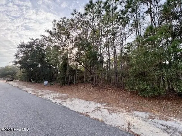 00 NW 3rd Street, Oak Island, NC 28465
