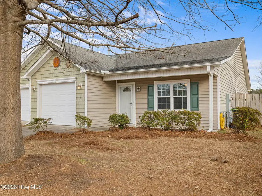 101 Heckathorne Drive, New Bern, NC 28560 - Image #2