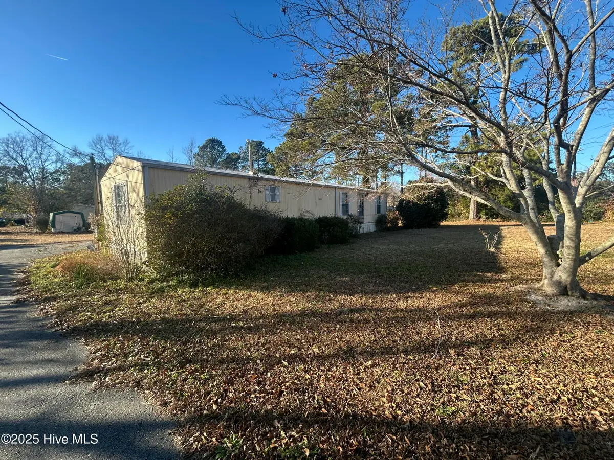 501 Hoover Road, Hampstead, NC 28443 - Image #1