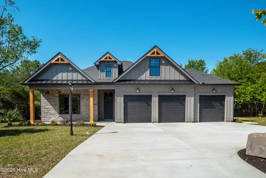 144 S Middleton Drive Nw, Calabash, NC 28467 - Image #3