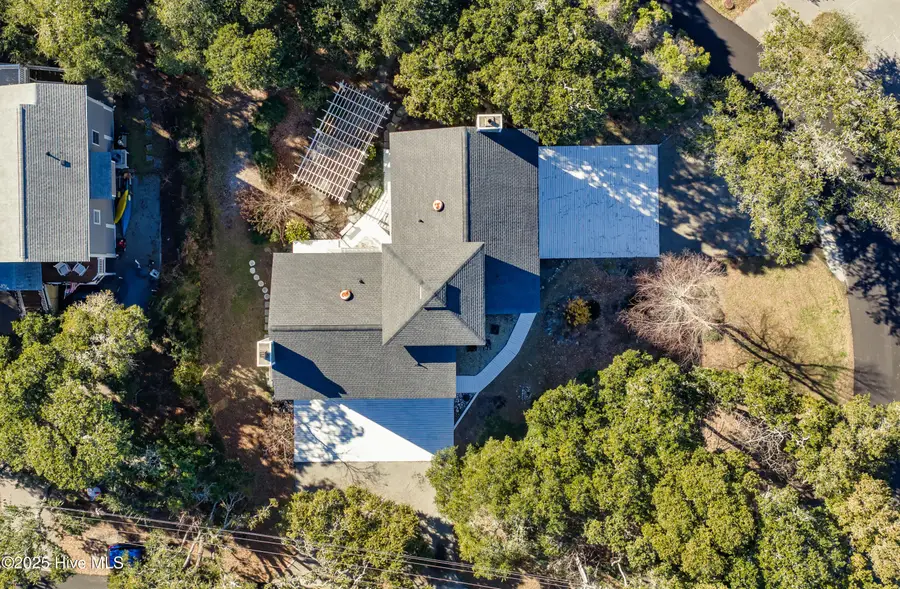 111 Cutlass Drive, Surf City, NC 28445 - Image #2