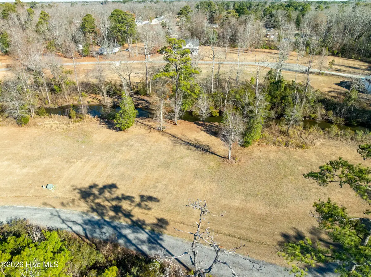 325 Winterberry Court, Washington, NC 27889 - Image #1