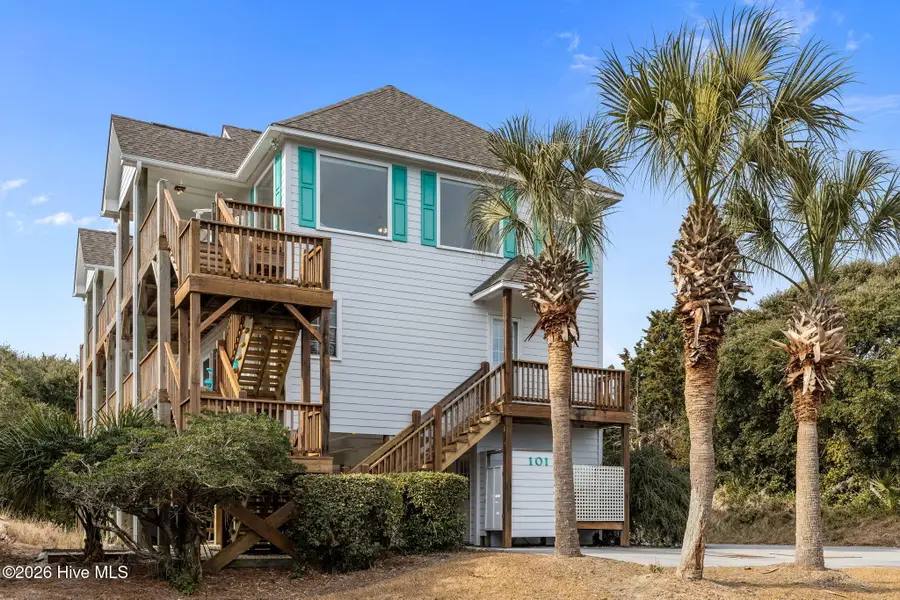 101 Shipwreck Lane E, Emerald Isle, NC 28594 - Image #3
