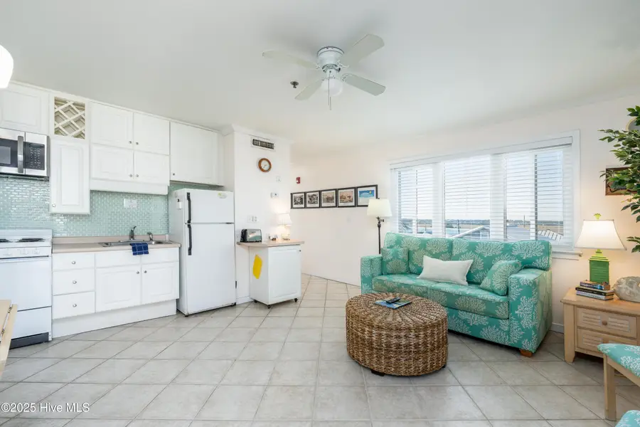 15 Nathan Street #Unit 307, Wrightsville Beach, NC 28480 - Image #3