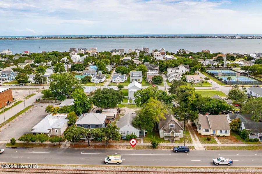 1407 Arendell Street, Morehead City, NC 28557 - Image #2
