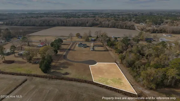 102 Farmview Drive, New Bern, NC 28560